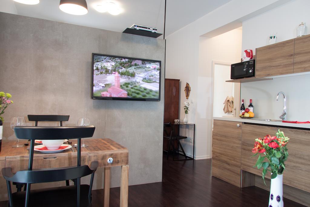 Centroom Apartments Ζάγκρεμπ Δωμάτιο φωτογραφία